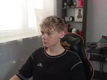 mia_cloudy – webcam model profile photo Image 11