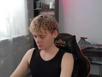 mia_cloudy – webcam model profile photo Image 4