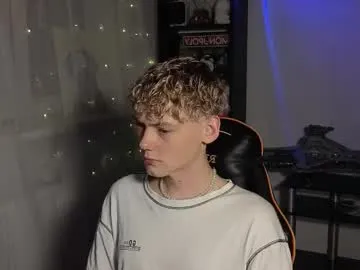 mia_cloudy – webcam model profile photo Image 6