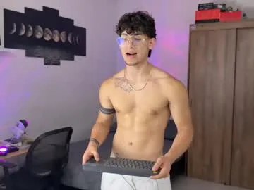 scarletttsinner – webcam model profile photo Image 17