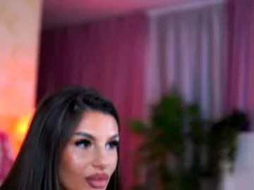 puffy_love – webcam model profile photo Image 7