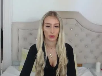 nicolle_mitchelle – webcam model profile photo Image 14