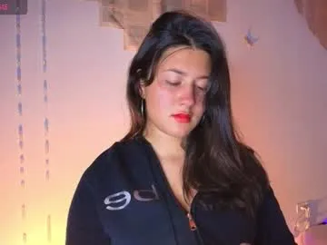 littlee_sophi_ – webcam model profile photo Image 15