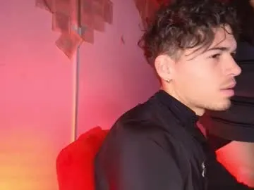 littlee_sophi_ – webcam model profile photo Image 17