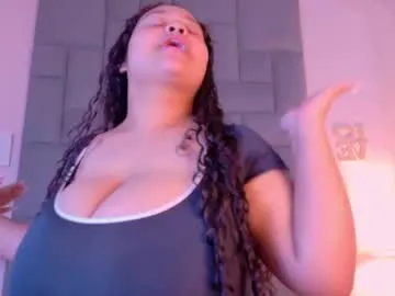 tashinadoncaster – webcam model profile photo Image 9