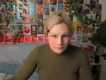 petites_perles – webcam model profile photo Image 15