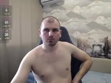 karlenegries – webcam model profile photo Image 2