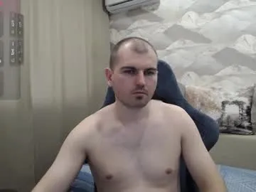 karlenegries – webcam model profile photo Image 3