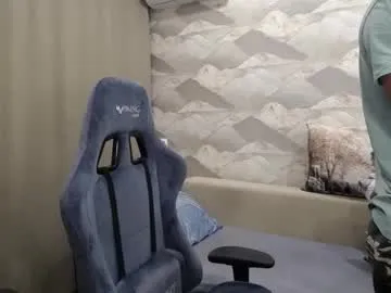 karlenegries – webcam model profile photo Image 9