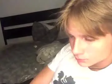 kitty__diamond_ – webcam model profile photo Image 7