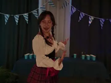 skybella_ – webcam model profile photo Image 18