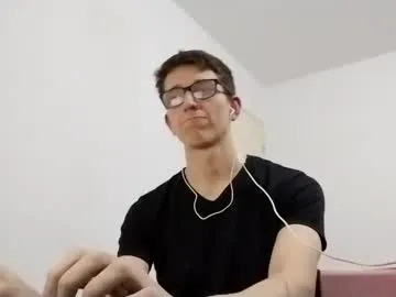 swoopyboy – webcam model profile photo Image 7