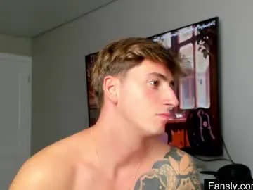 tofummuch – webcam model profile photo Image 16