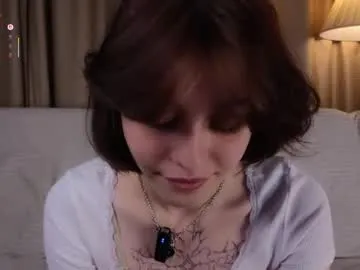 meganiex – webcam model profile photo Image 4