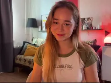 loving_ladies – webcam model profile photo Image 8