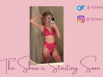 wet_dreamm22 – webcam model profile photo Image 16