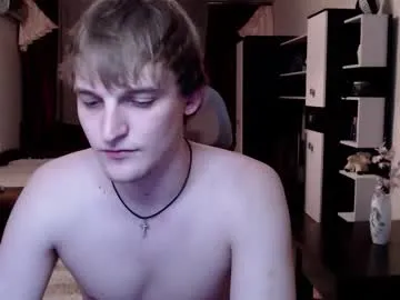 luis7777hui – webcam model profile photo Image 4