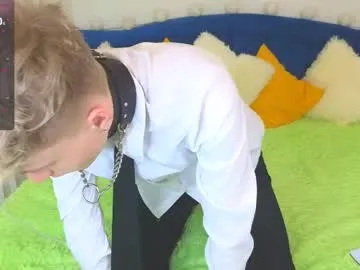 luckaisha – webcam model profile photo Image 10