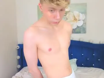 luckaisha – webcam model profile photo Image 5