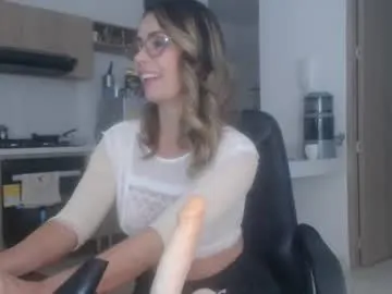 kira0541 – webcam model profile photo Image 10