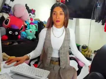 your_dolls – webcam model profile photo Image 5