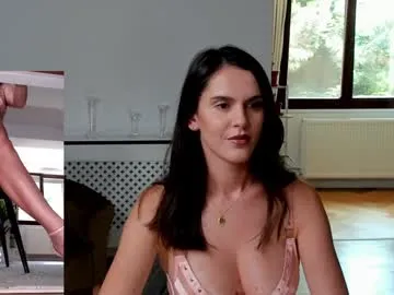 loving_ladies – webcam model profile photo Image 7