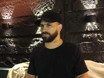 playussoftly – webcam model profile photo Image 10