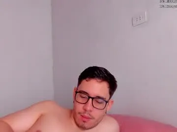 pinkypuppa – webcam model profile photo Image 13