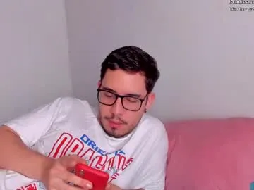 pinkypuppa – webcam model profile photo Image 7