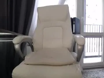 sexxxsirens – webcam model profile photo Image 3