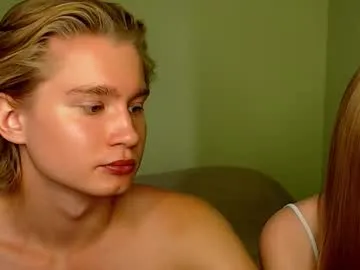 loving_ladies – webcam model profile photo Image 11