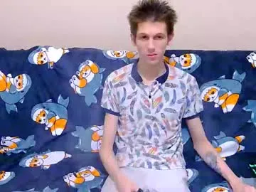 sweetyoops – webcam model profile photo Image 13