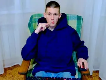 sweetyoops – webcam model profile photo Image 6