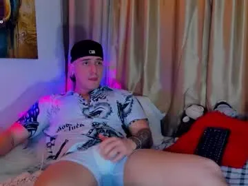 _52_ – webcam model profile photo Image 14