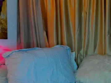 _52_ – webcam model profile photo Image 9