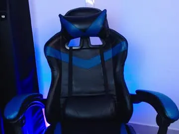 cherry_berry56 – webcam model profile photo Image 3