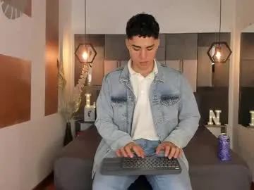 ErikaBonnie – webcam model profile photo Image 10