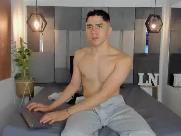 ErikaBonnie – webcam model profile photo Image 18