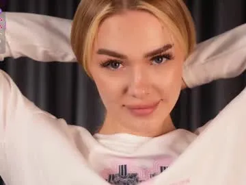 chery_lady22 – webcam model profile photo Image 12