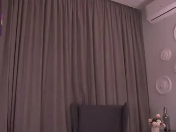 chery_lady22 – webcam model profile photo Image 14