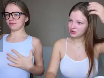 your_desirre – webcam model profile photo Image 10