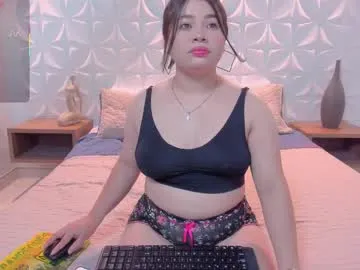 oliviaowens – webcam model profile photo Image 10