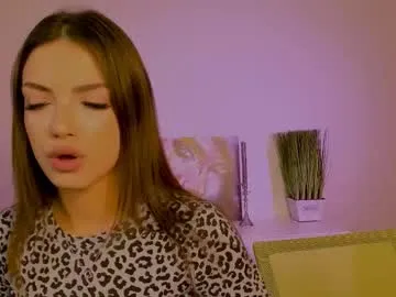 beautycutie – webcam model profile photo Image 9