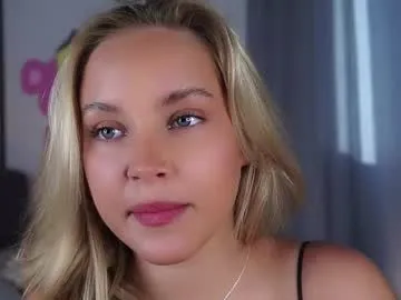 superstarxx – webcam model profile photo Image 18