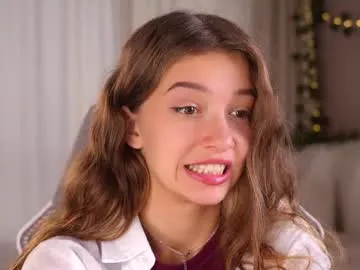 pinkypuppa – webcam model profile photo Image 9