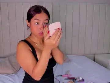 xlunaskye – webcam model profile photo Image 7