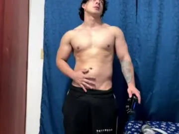 lisa2018 – webcam model profile photo Image 3