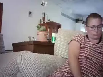 sweet_nicole_1 – webcam model profile photo Image 16