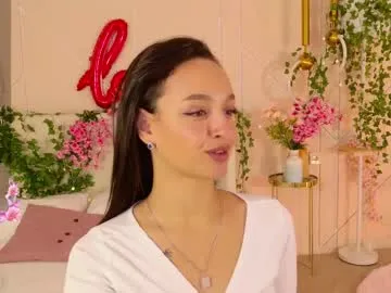 kira0541 – webcam model profile photo Image 2