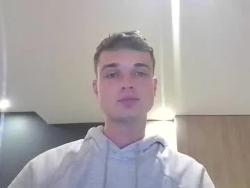 super_peach – webcam model profile photo Image 17